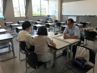 三者面談写真