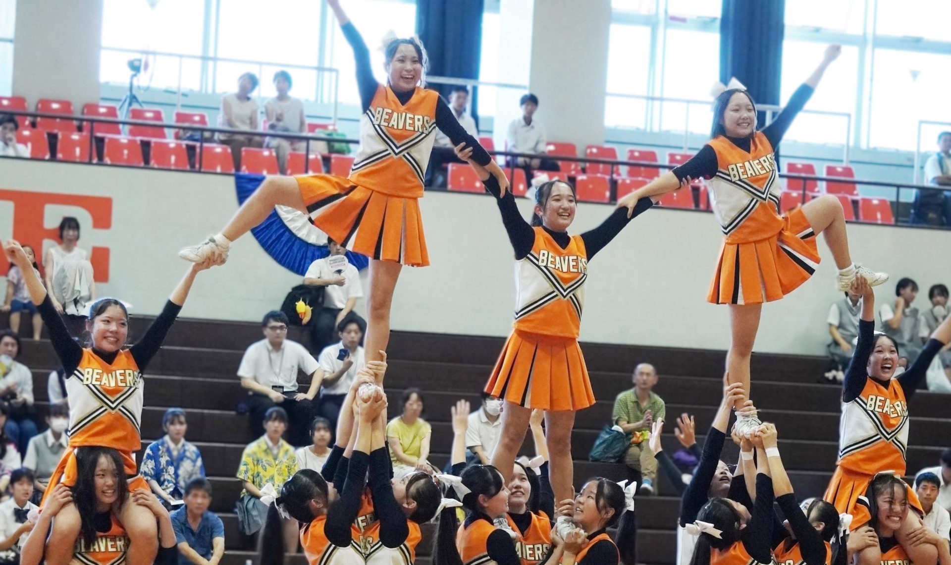 高校　チア　衣装 高品質 実物撮影 チアリーダー チアガール ユニフォーム 制服 二松学舎